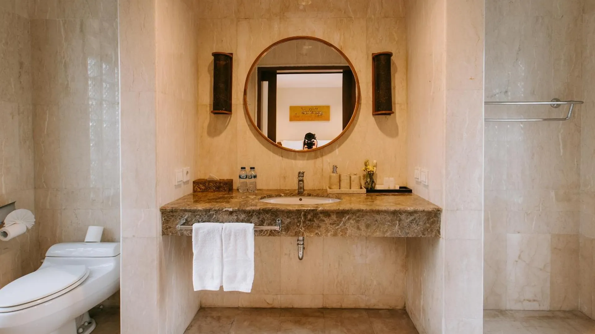 Villa Anggrek Jimbaran Indonesia