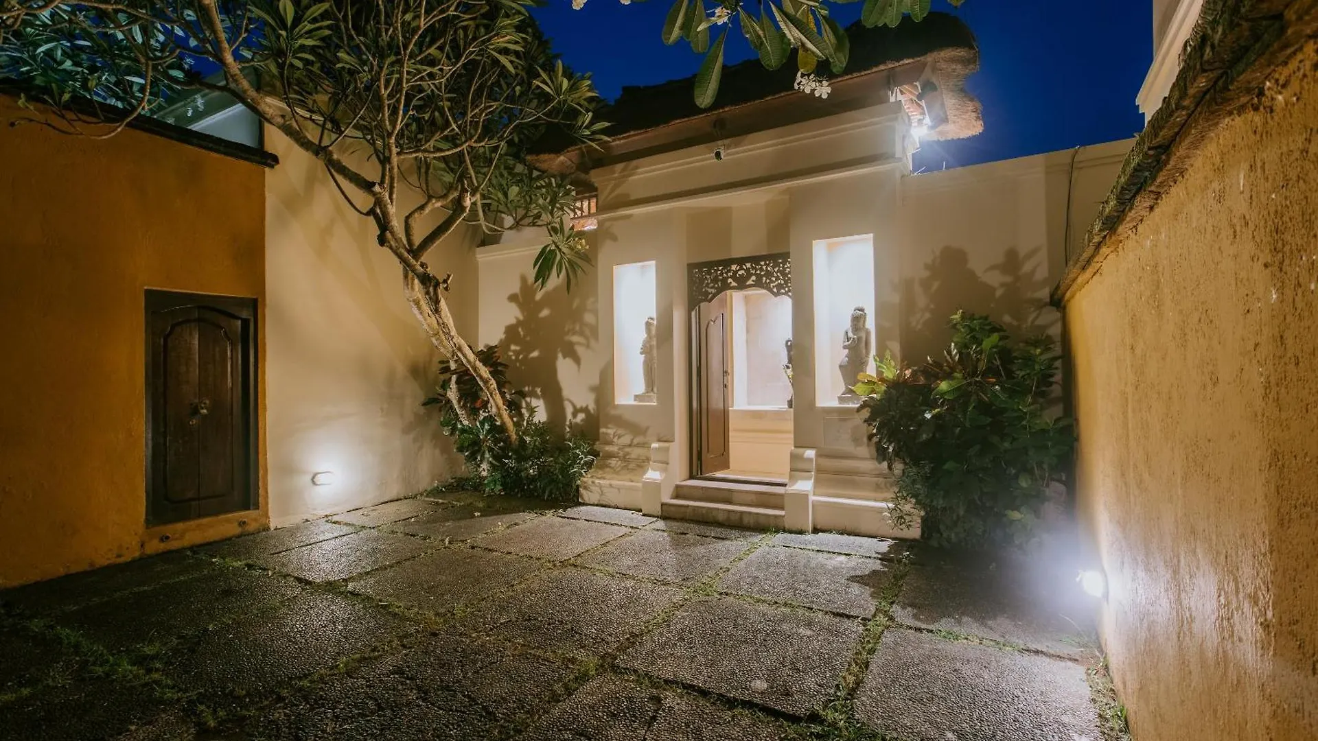 Villa Anggrek Jimbaran