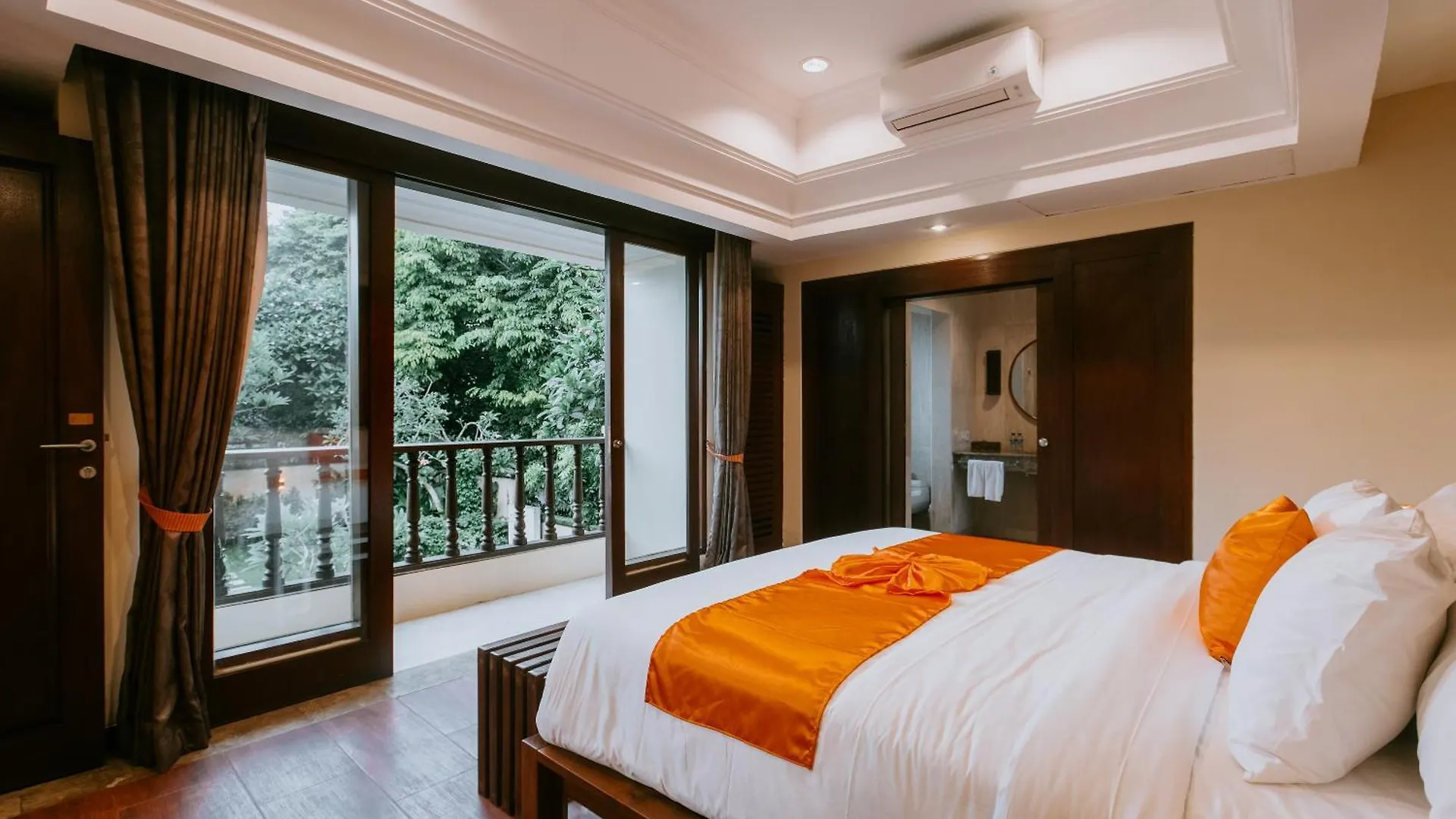 Villa Anggrek Jimbaran Indonesia