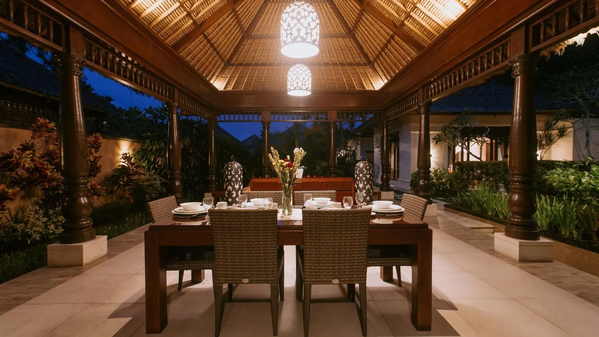 Villa Anggrek Jimbaran