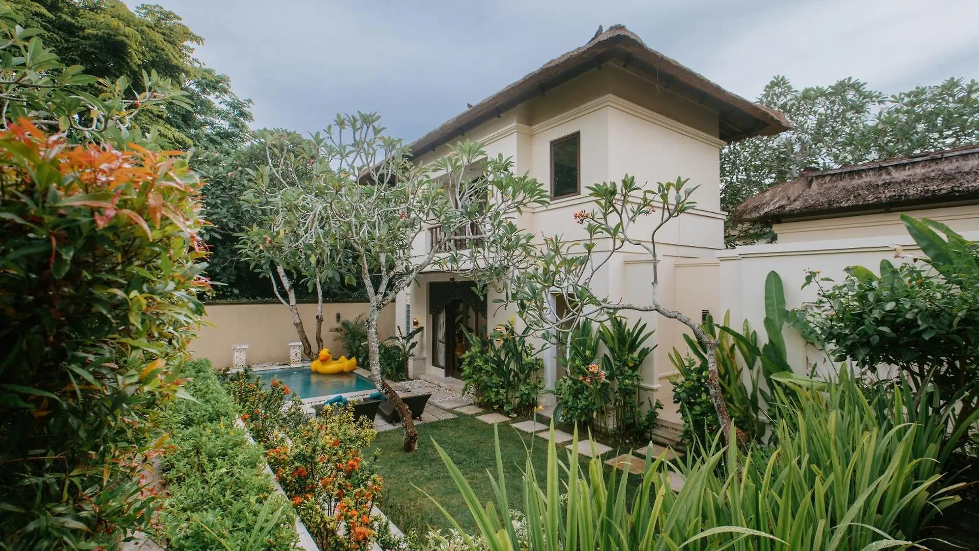 Villa Anggrek Jimbaran Indonesia